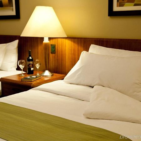 Hotel Palace Guayaquil Phòng bức ảnh